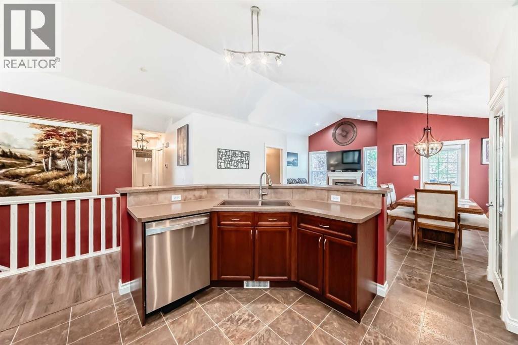 187 Hawkmere View, Chestermere, Alberta  T1X 1T8 - Photo 10 - A2241076