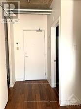 704 - 354 Gladstone Avenue, Ottawa, Ontario  K2P 0R4 - Photo 2 - X12372907