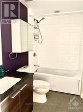 704 - 354 Gladstone Avenue, Ottawa, Ontario  K2P 0R4 - Photo 5 - X12372907