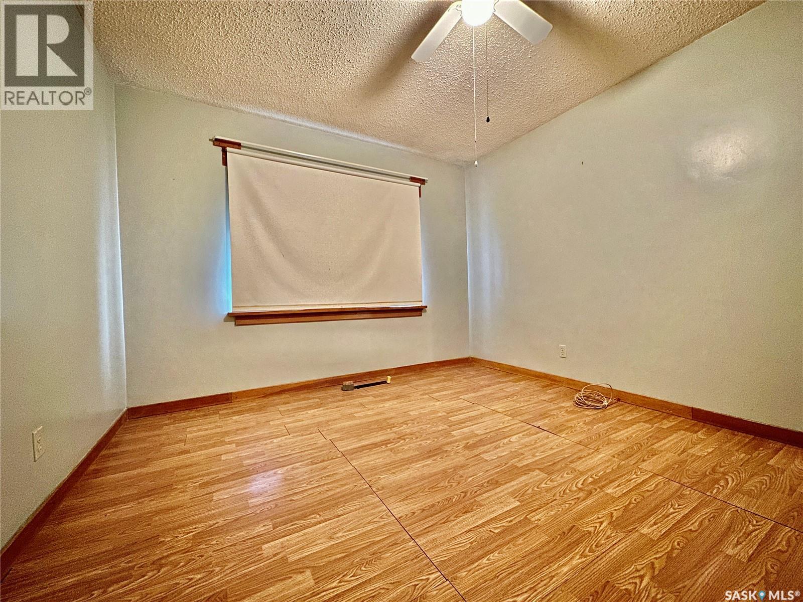 302 4th Avenue, Aberdeen, Saskatchewan  S0K 0A0 - Photo 30 - SK017107
