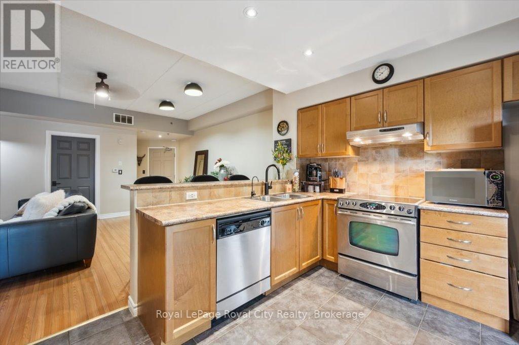 101 - 308 Watson Parkway N, Guelph, Ontario  N1E 0G7 - Photo 15 - X12372924