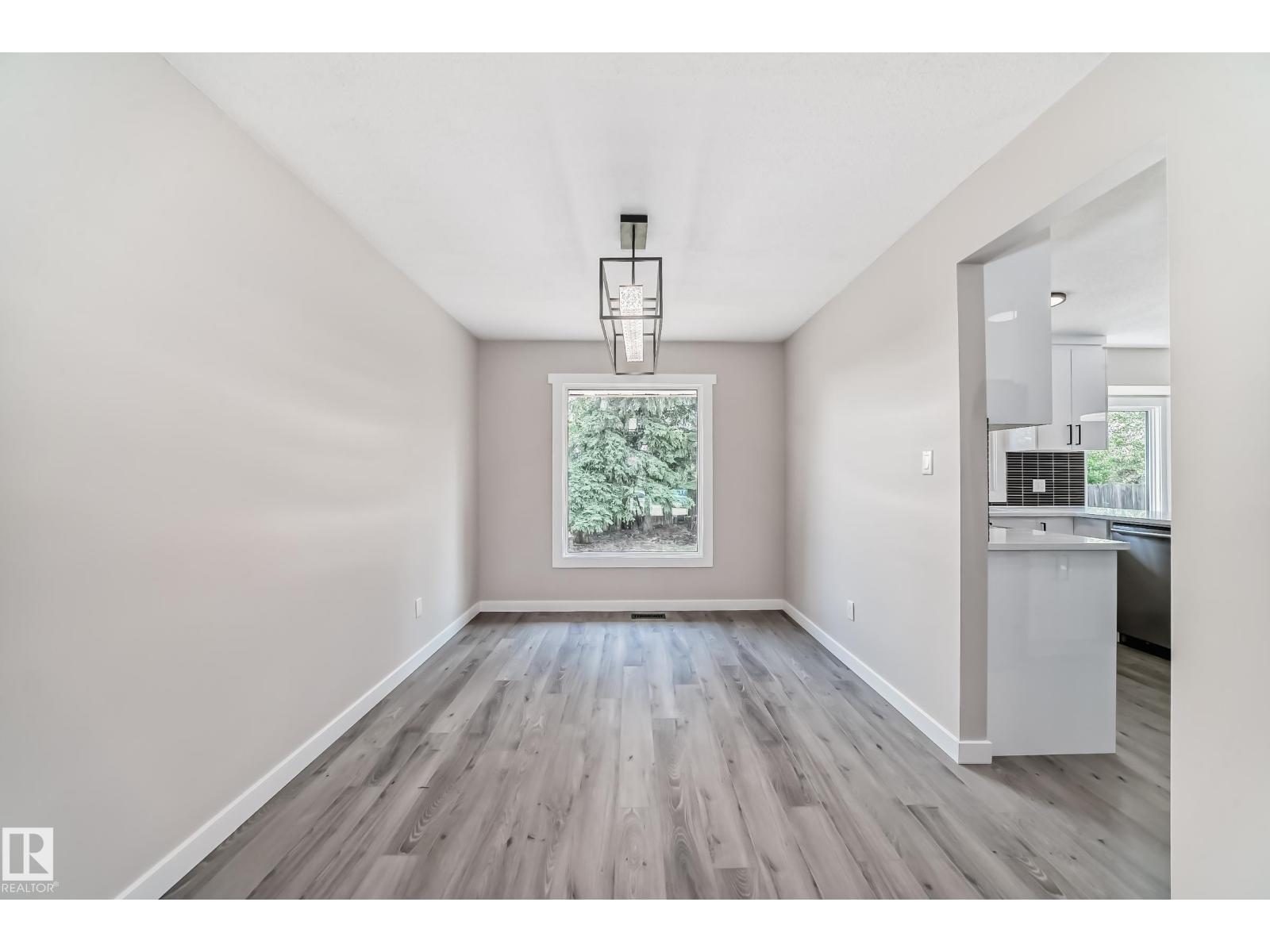 10423 35 Av Nw, Edmonton, Alberta  T6J 2M8 - Photo 14 - E4455569