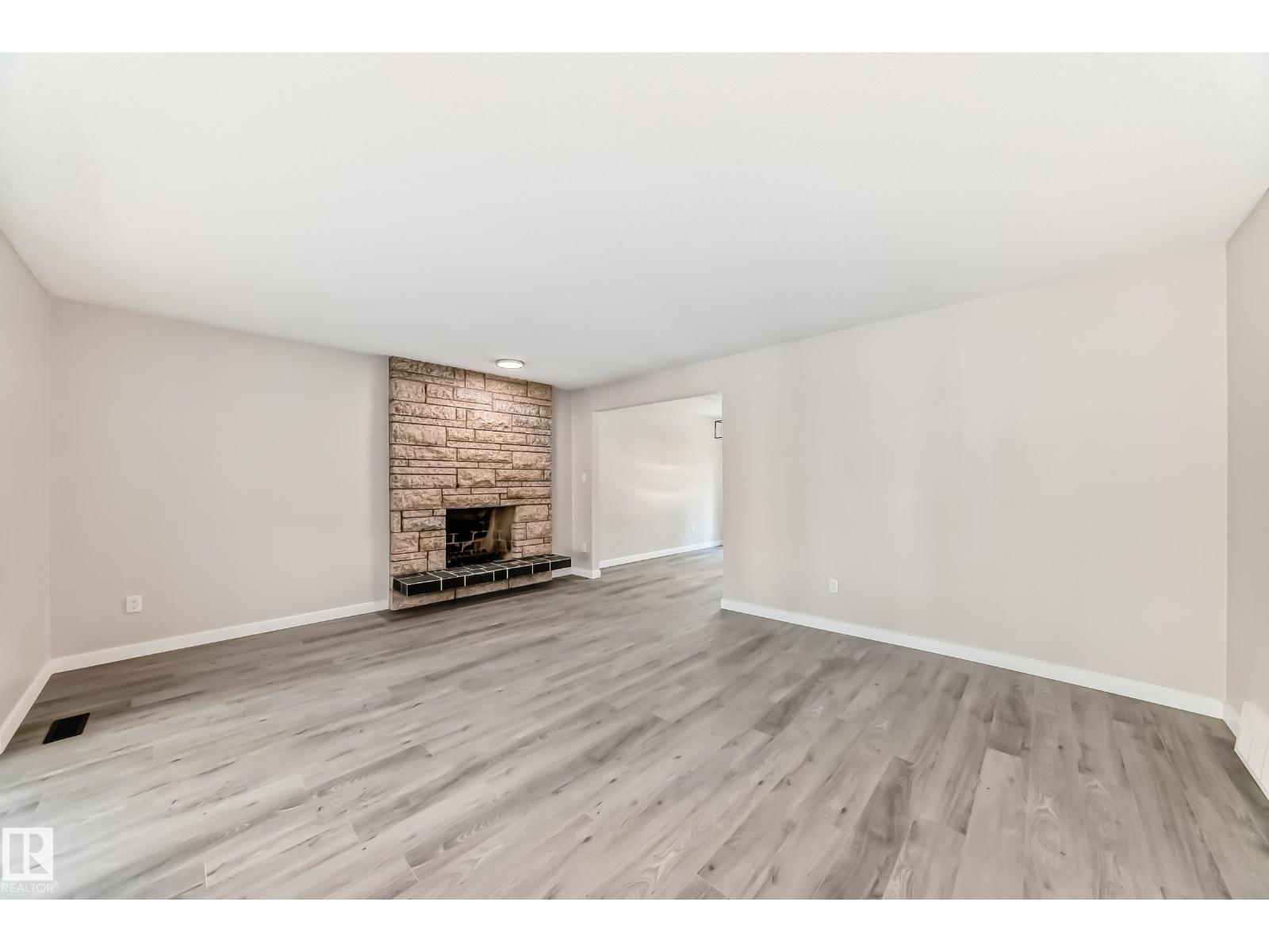10423 35 Av Nw, Edmonton, Alberta  T6J 2M8 - Photo 18 - E4455569