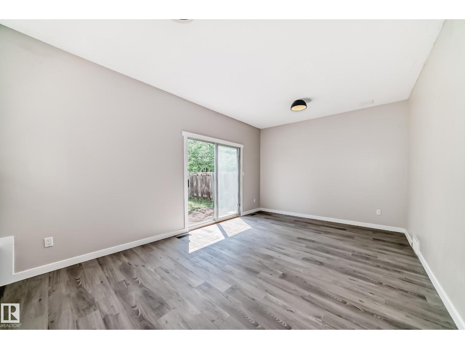 10423 35 Av Nw, Edmonton, Alberta  T6J 2M8 - Photo 21 - E4455569