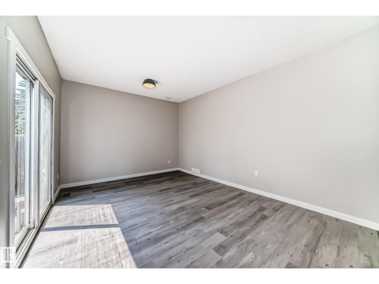 10423 35 Av Nw, Edmonton, Alberta  T6J 2M8 - Photo 24 - E4455569