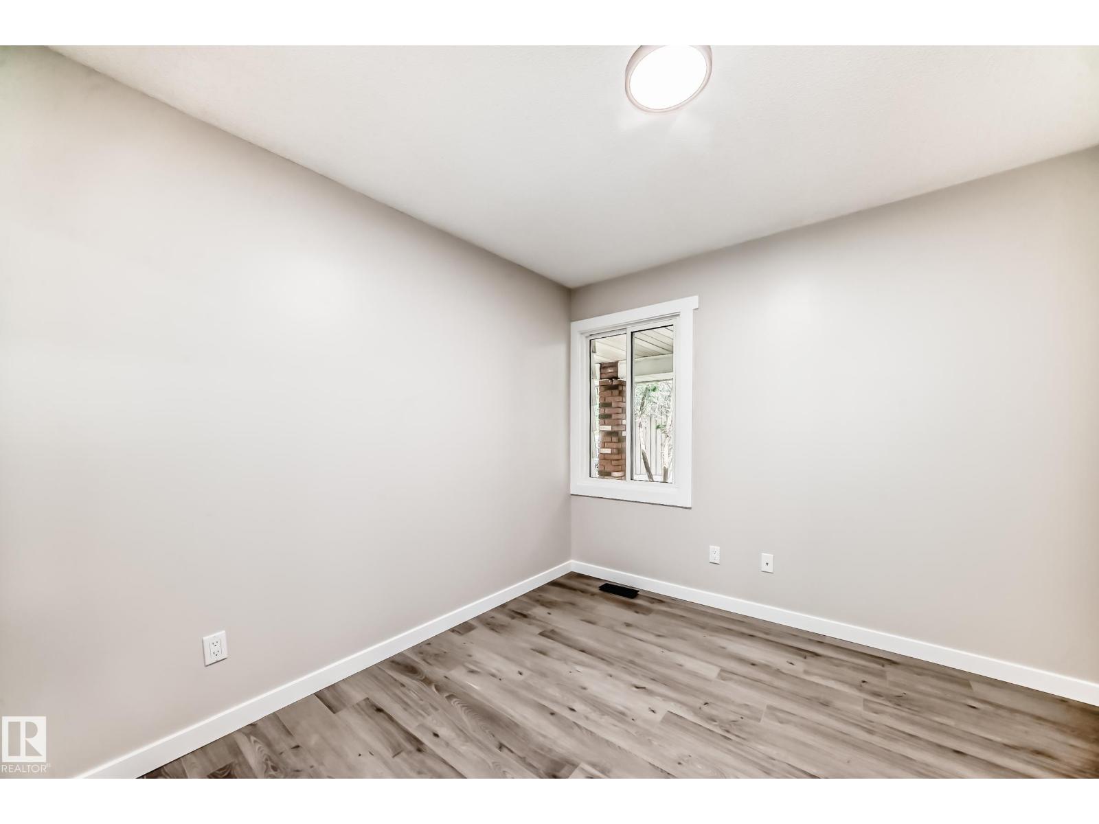 10423 35 Av Nw, Edmonton, Alberta  T6J 2M8 - Photo 25 - E4455569