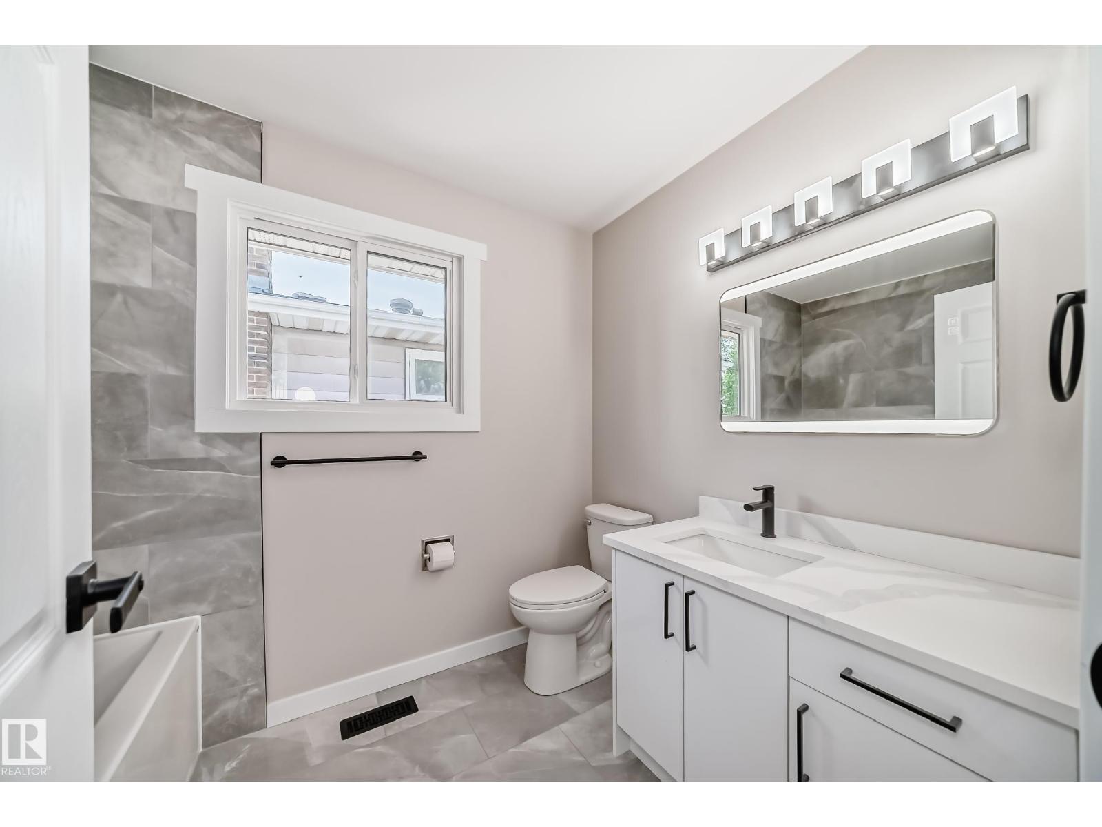 10423 35 Av Nw, Edmonton, Alberta  T6J 2M8 - Photo 44 - E4455569