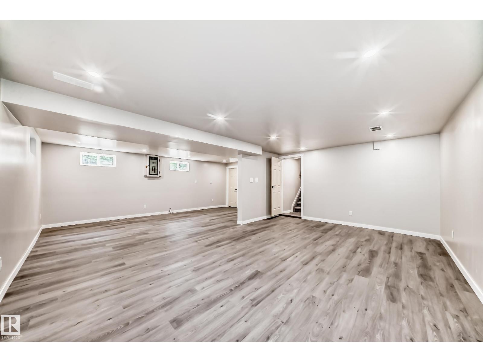 10423 35 Av Nw, Edmonton, Alberta  T6J 2M8 - Photo 48 - E4455569