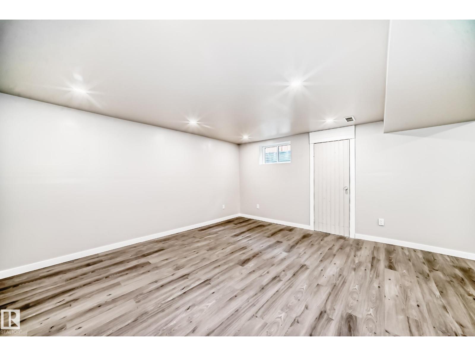 10423 35 Av Nw, Edmonton, Alberta  T6J 2M8 - Photo 49 - E4455569