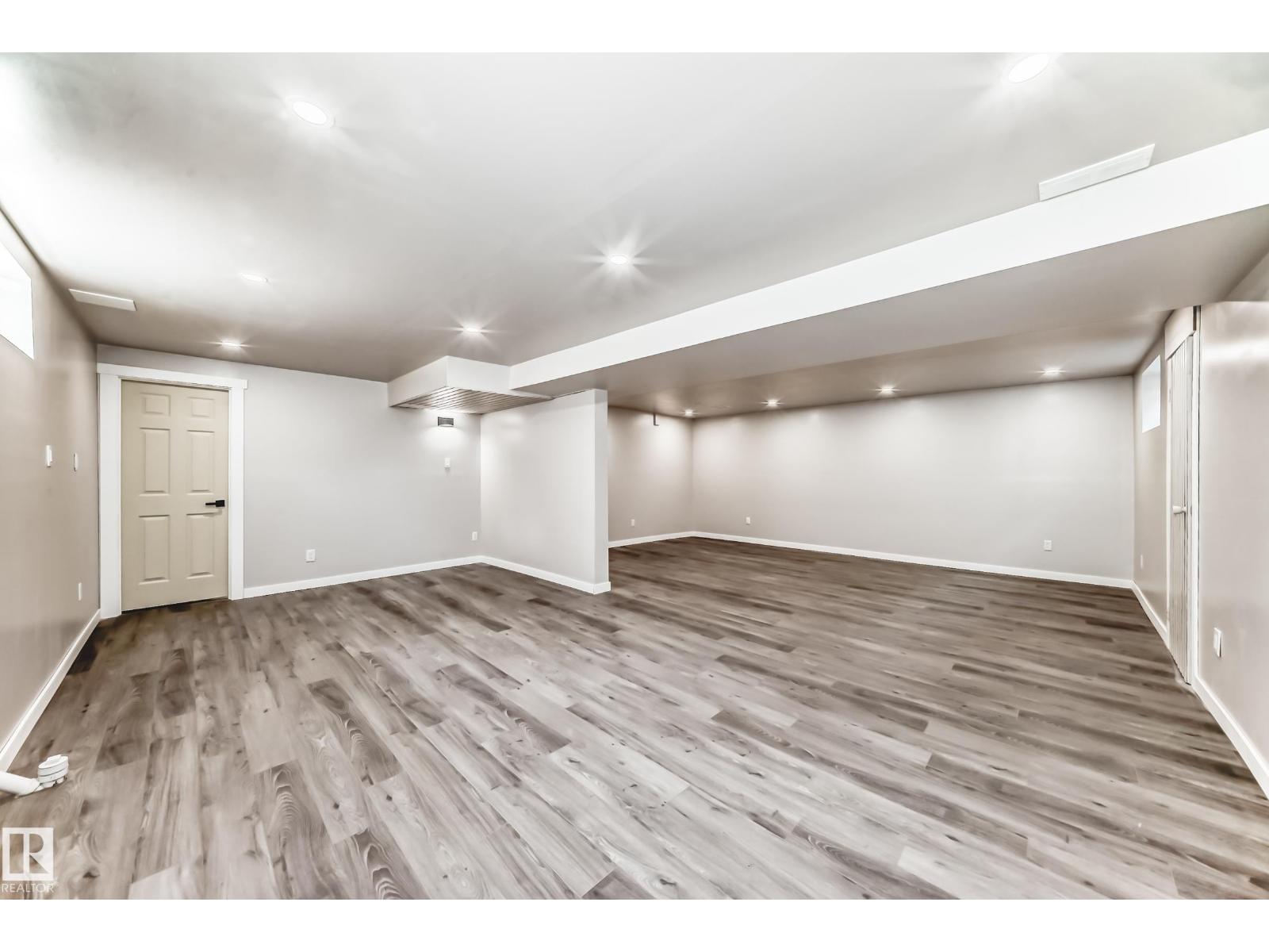 10423 35 Av Nw, Edmonton, Alberta  T6J 2M8 - Photo 51 - E4455569