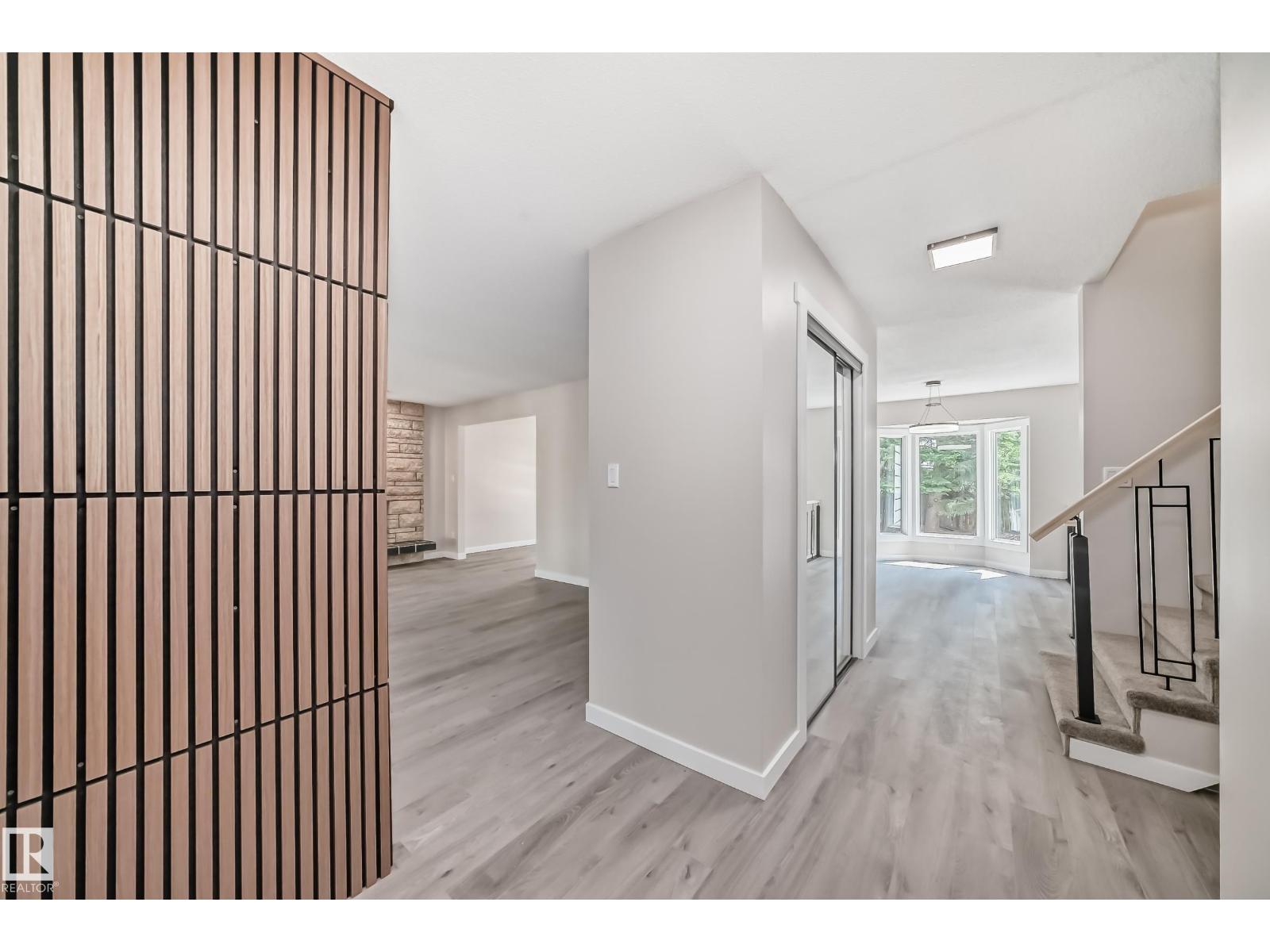 10423 35 Av Nw, Edmonton, Alberta  T6J 2M8 - Photo 6 - E4455569
