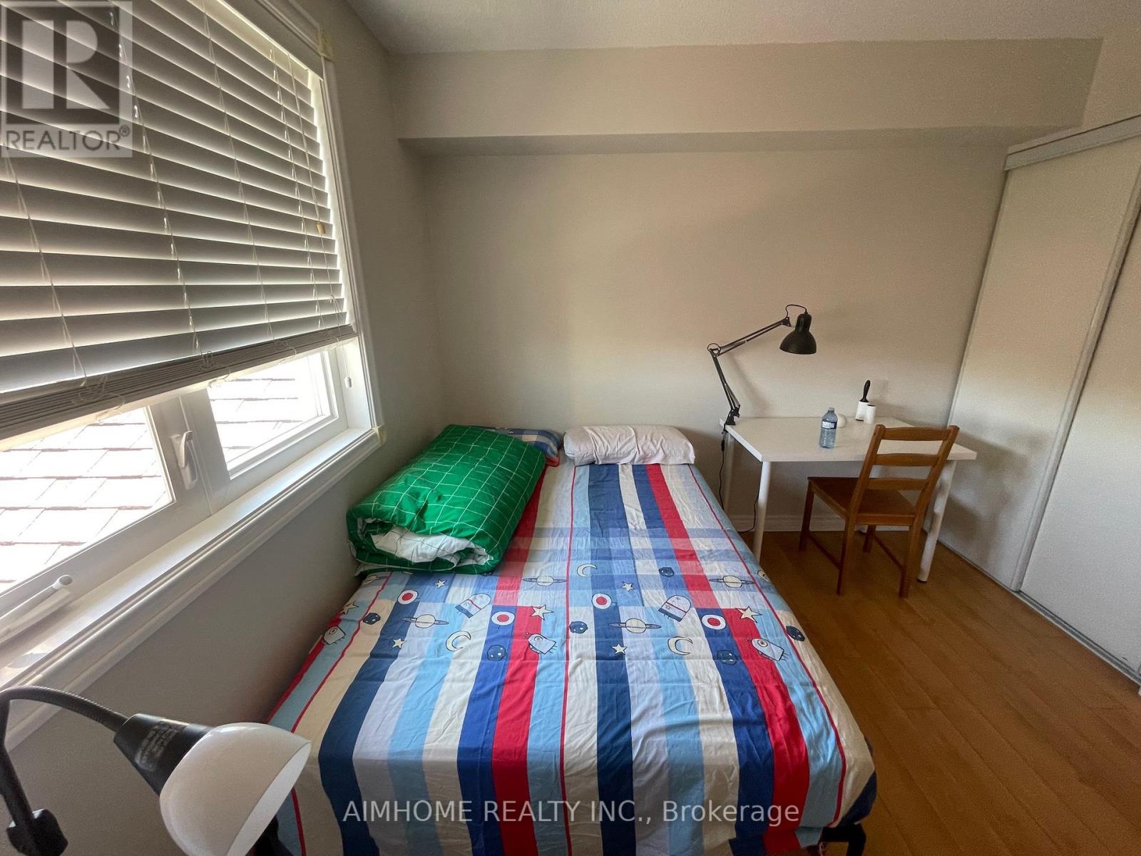 827 - 75 Weldrick Road E, Richmond Hill, Ontario  L4C 0H9 - Photo 13 - N12336255