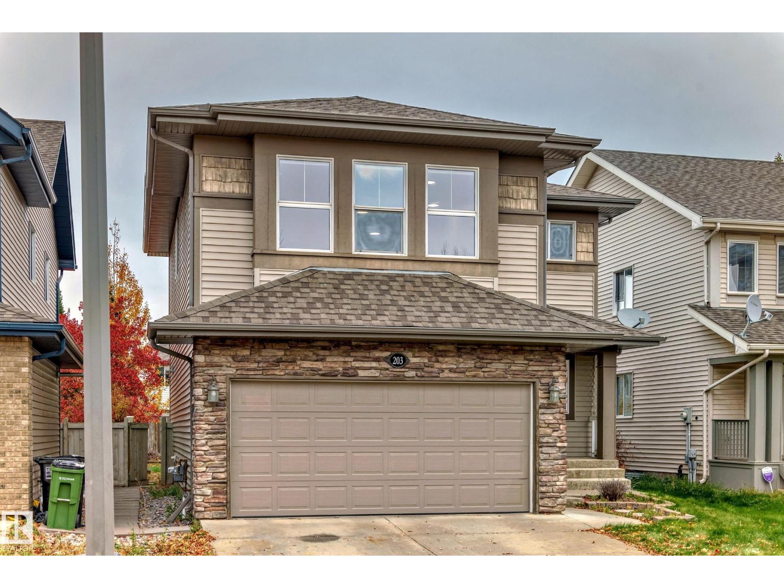 203 Caldwell Wy Nw, Edmonton, Alberta  T6M 2X2 - Photo 1 - E4455571