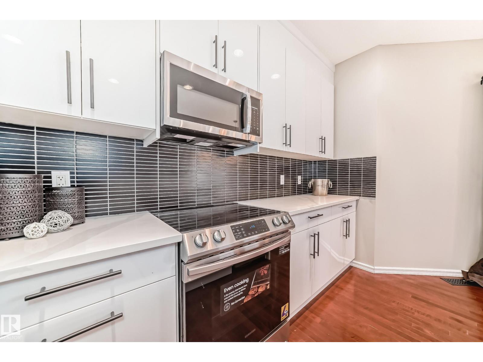 203 Caldwell Wy Nw, Edmonton, Alberta  T6M 2X2 - Photo 10 - E4455571