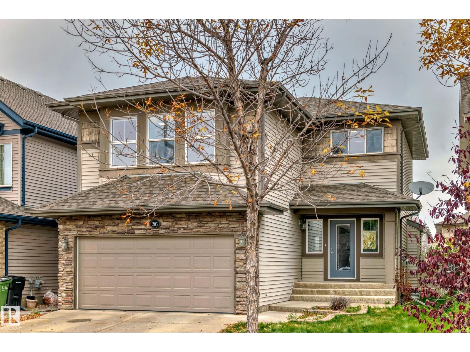 203 Caldwell Wy Nw, Edmonton, Alberta  T6M 2X2 - Photo 3 - E4455571