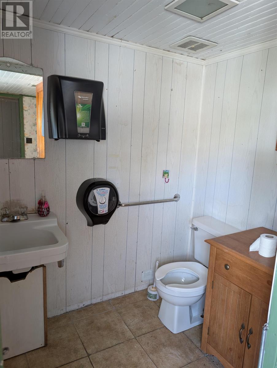 949 Long River Rd, Long River, Prince Edward Island  C0B 1M0 - Photo 19 - 202522043