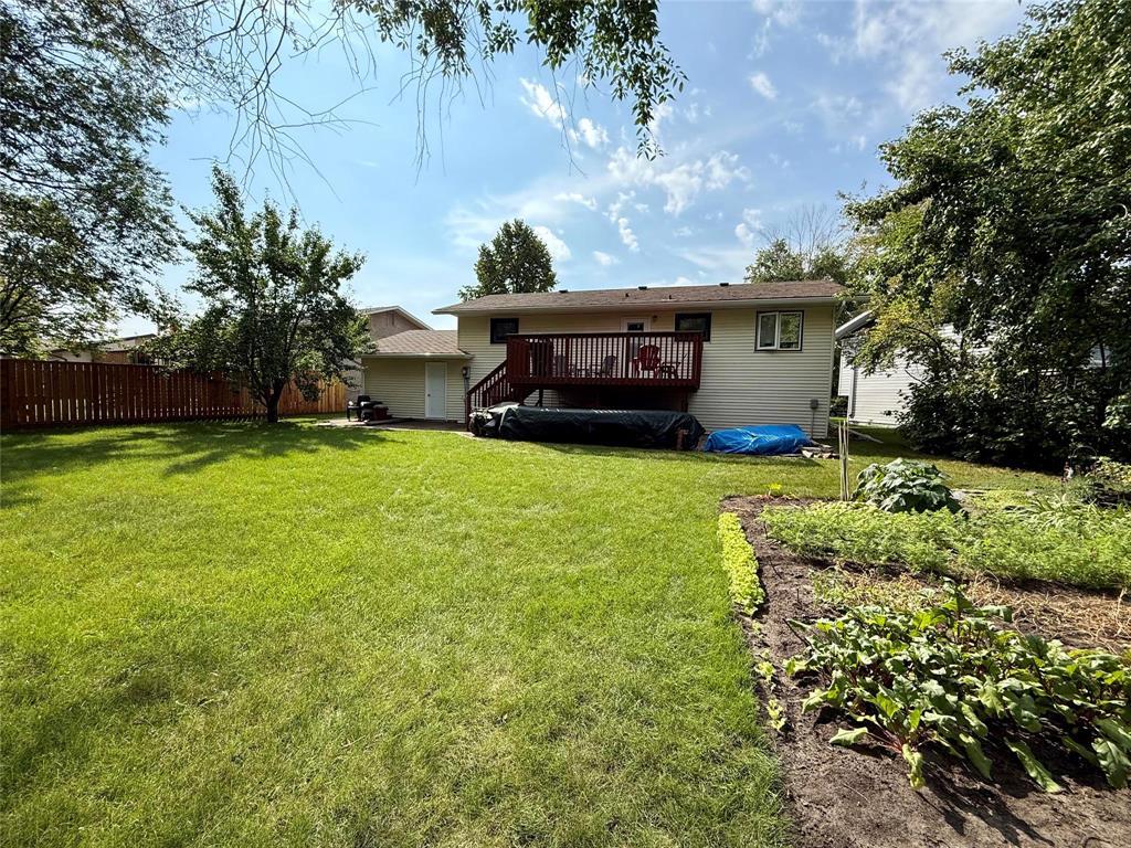 10 Parkdale Drive, Swan River, Manitoba  R0L 1Z0 - Photo 1 - 202521861