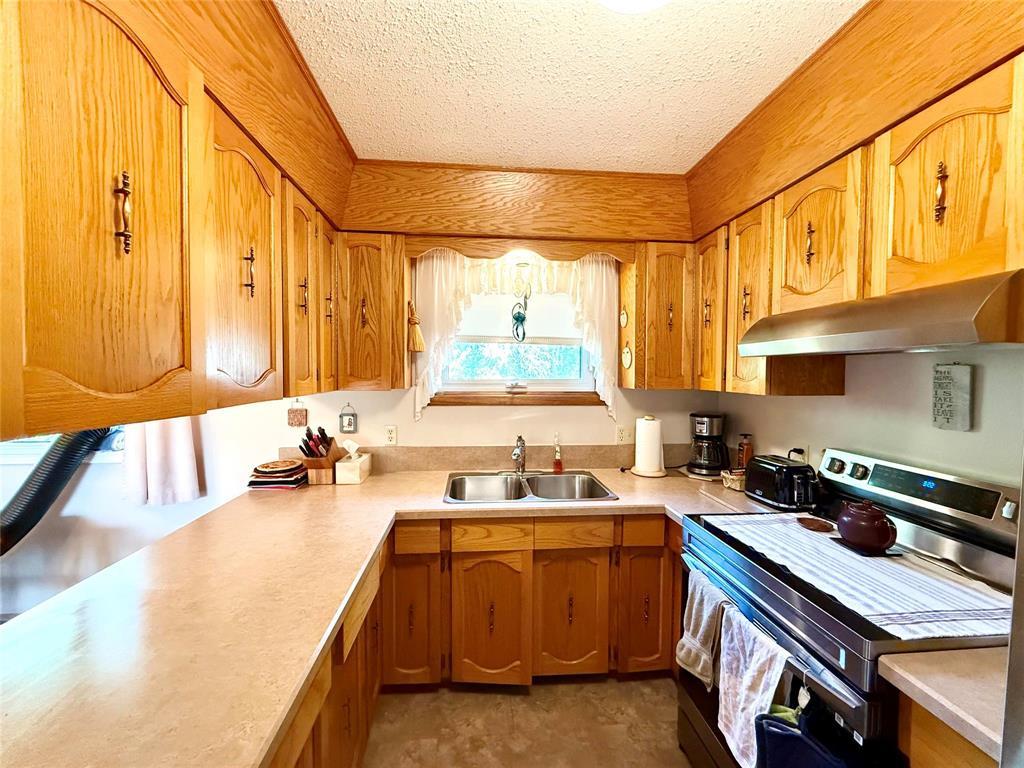 10 Parkdale Drive, Swan River, Manitoba  R0L 1Z0 - Photo 10 - 202521861