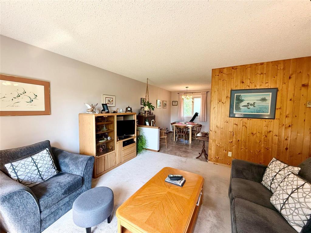 10 Parkdale Drive, Swan River, Manitoba  R0L 1Z0 - Photo 5 - 202521861