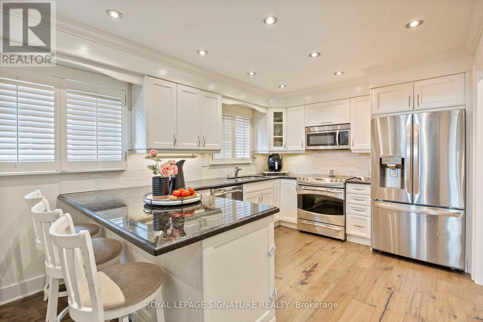 Property at 96 CARNIVAL COURT image 2