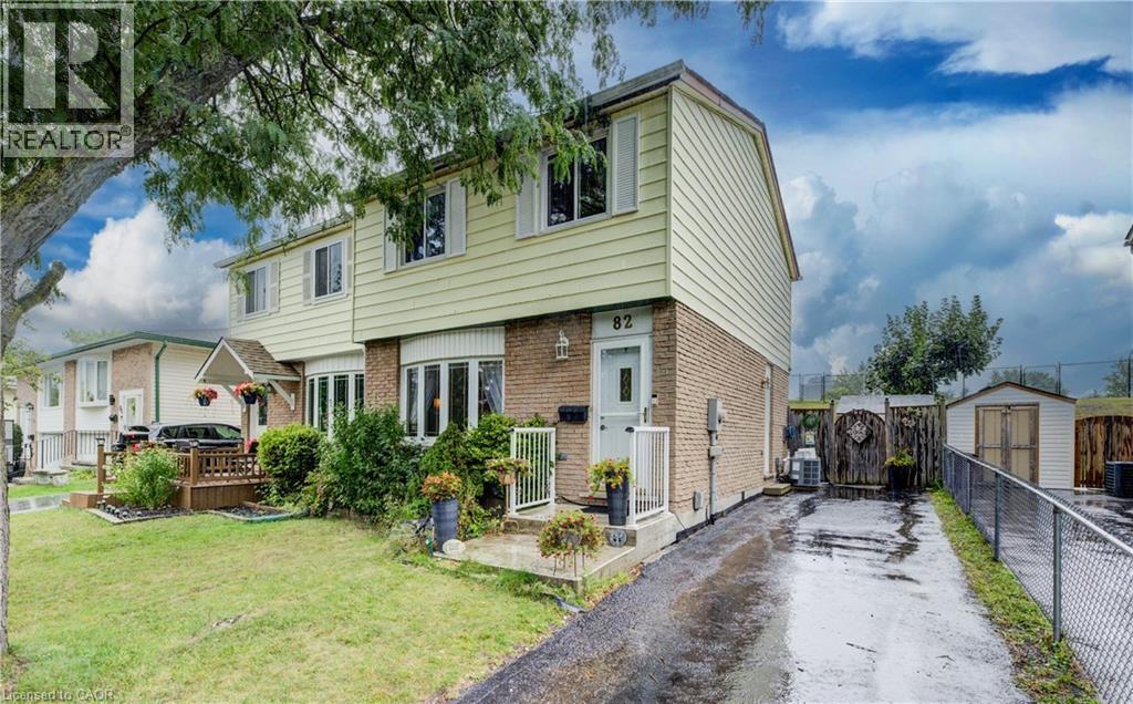 Property at 82 TIMBERLANE Crescent image 2