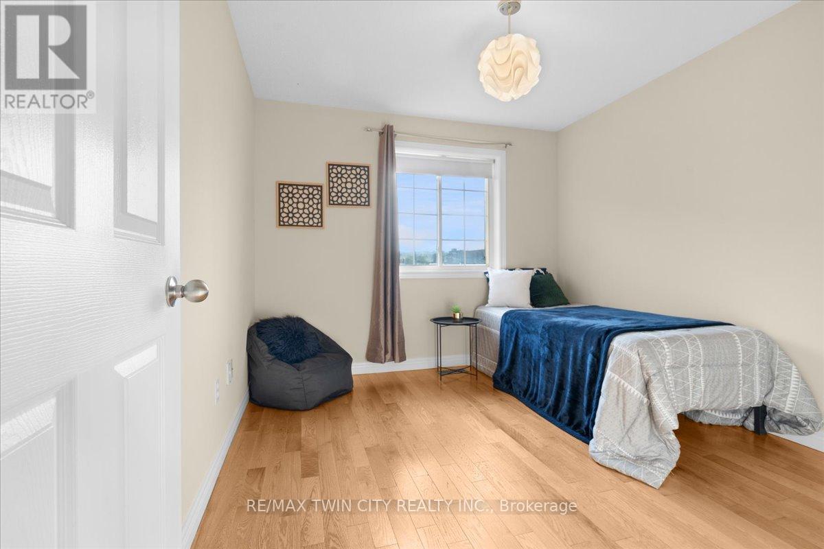 48 - 250 Ainslie Street S, Cambridge, Ontario  N1R 8P8 - Photo 34 - X12372950