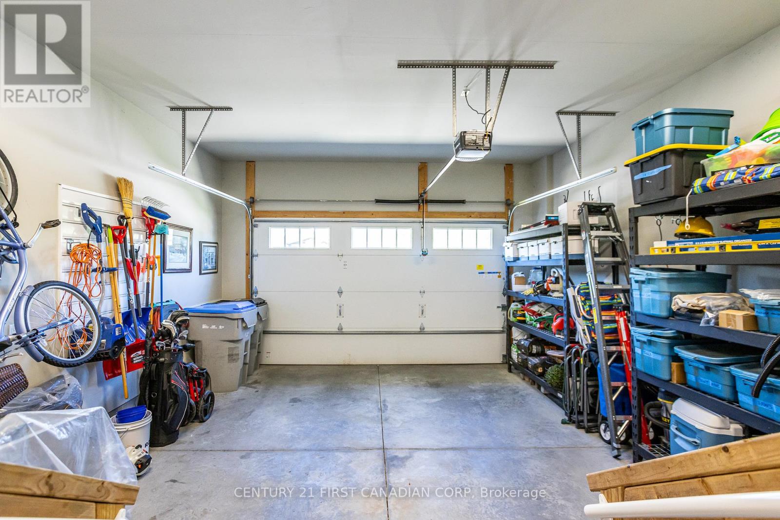 7 Sunrise Lane, Lambton Shores, Ontario  N0M 1T0 - Photo 37 - X12372967