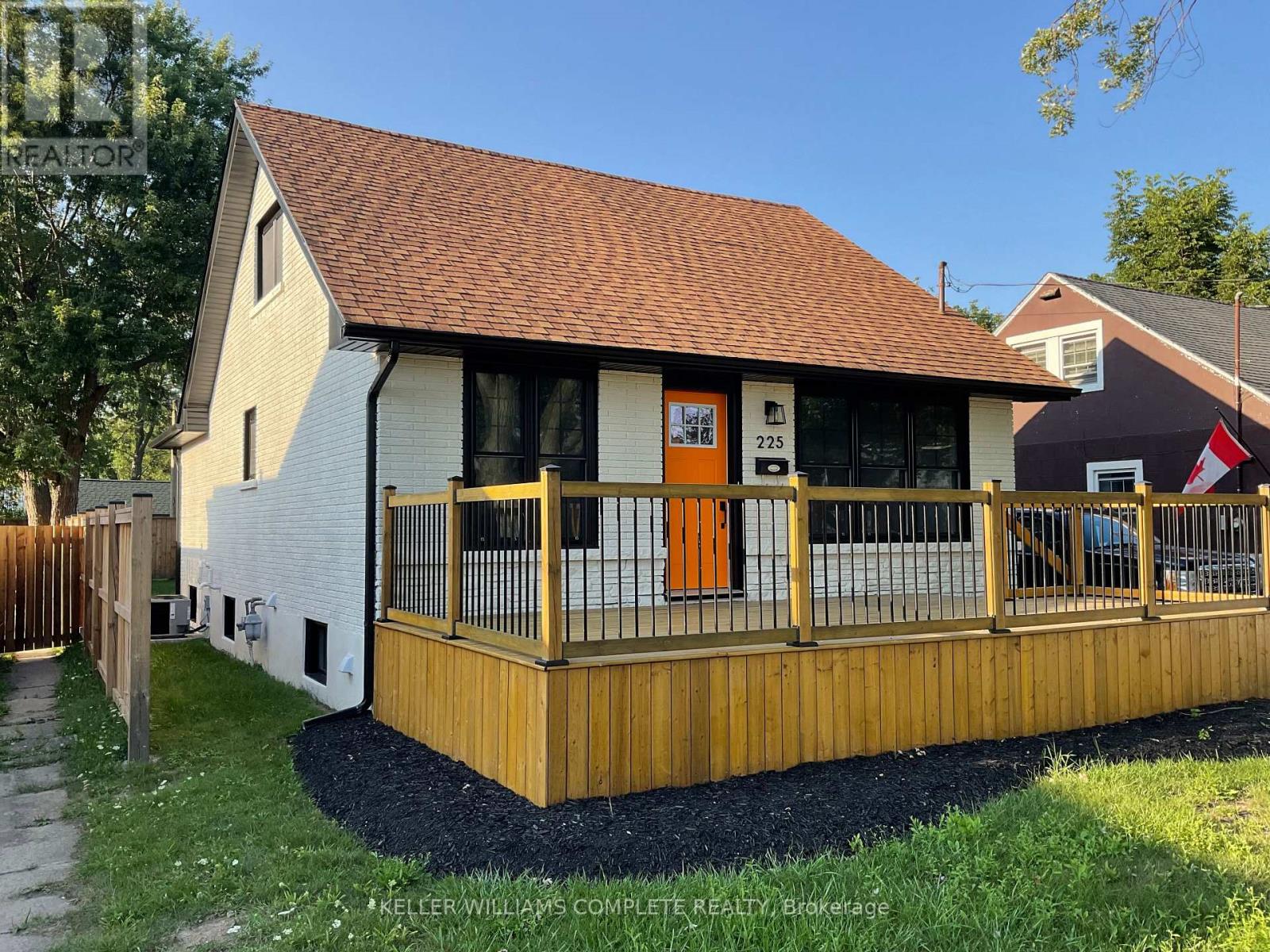 225 HENRIETTA STREET, Fort Erie, Ontario
