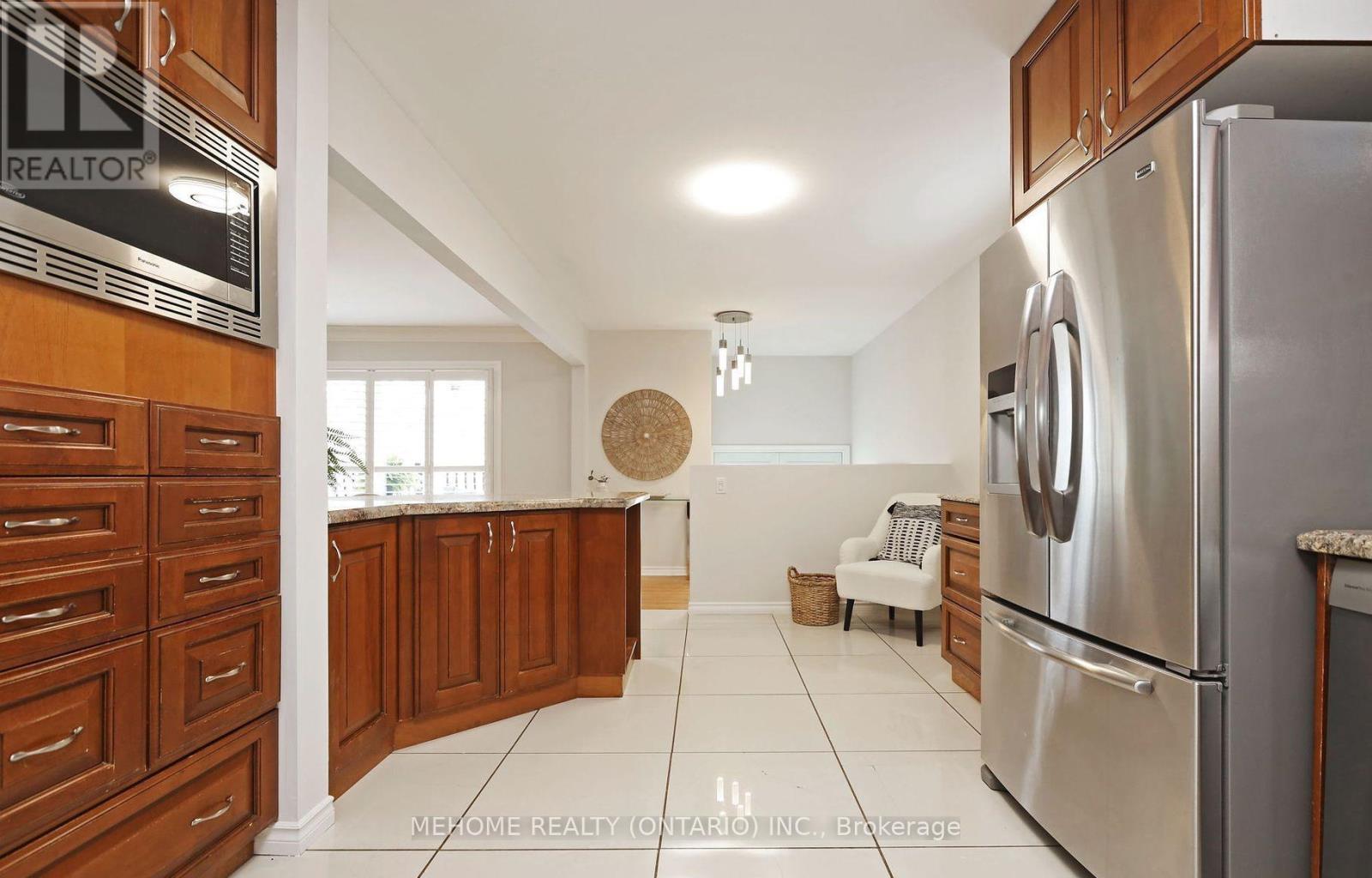 Room-1 - 130 Edmonton Drive, Toronto, Ontario  M2J 3X1 - Photo 8 - C12372963