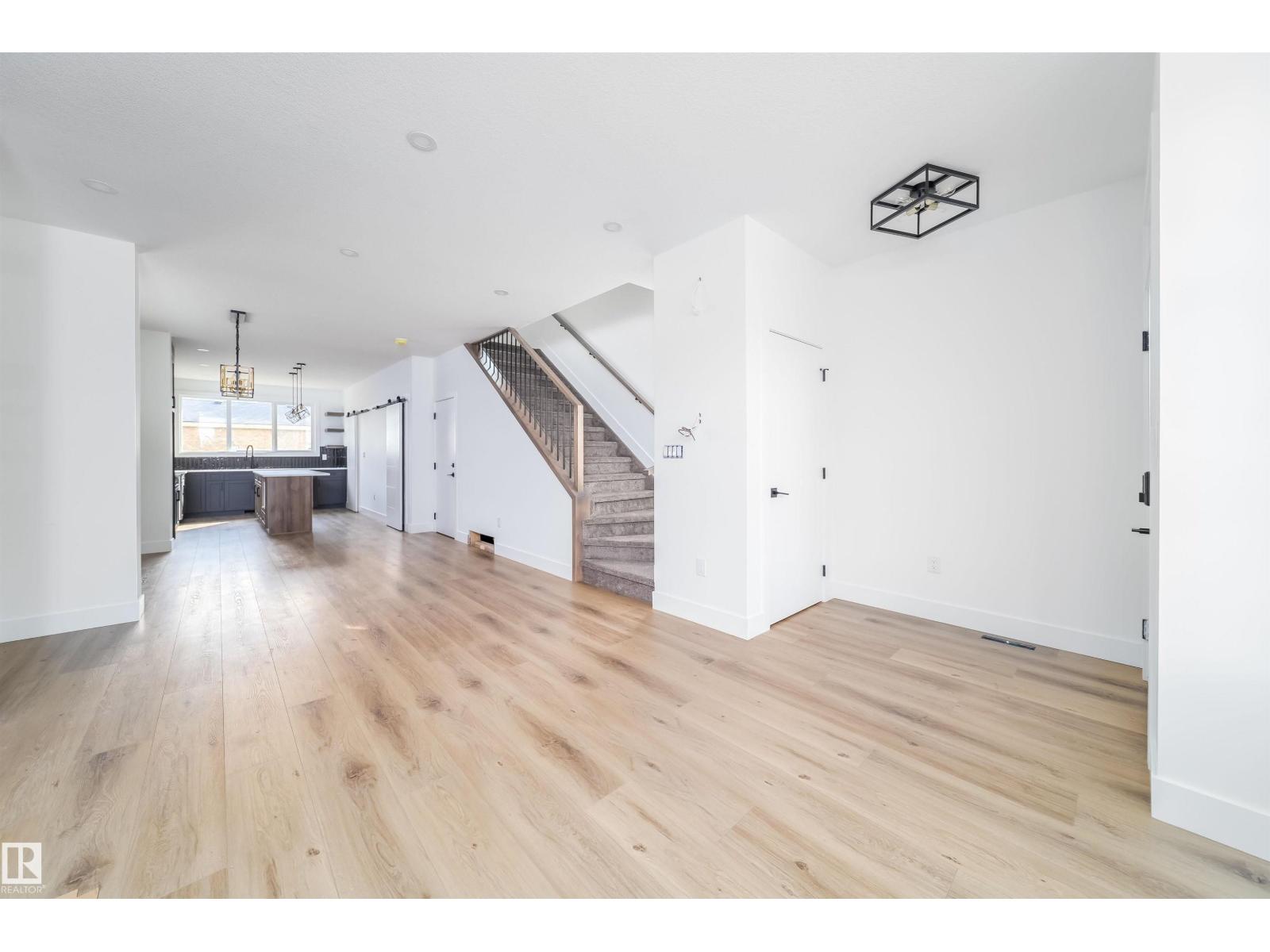 12031 124 St Nw, Edmonton, Alberta  T5L 0M8 - Photo 19 - E4451821