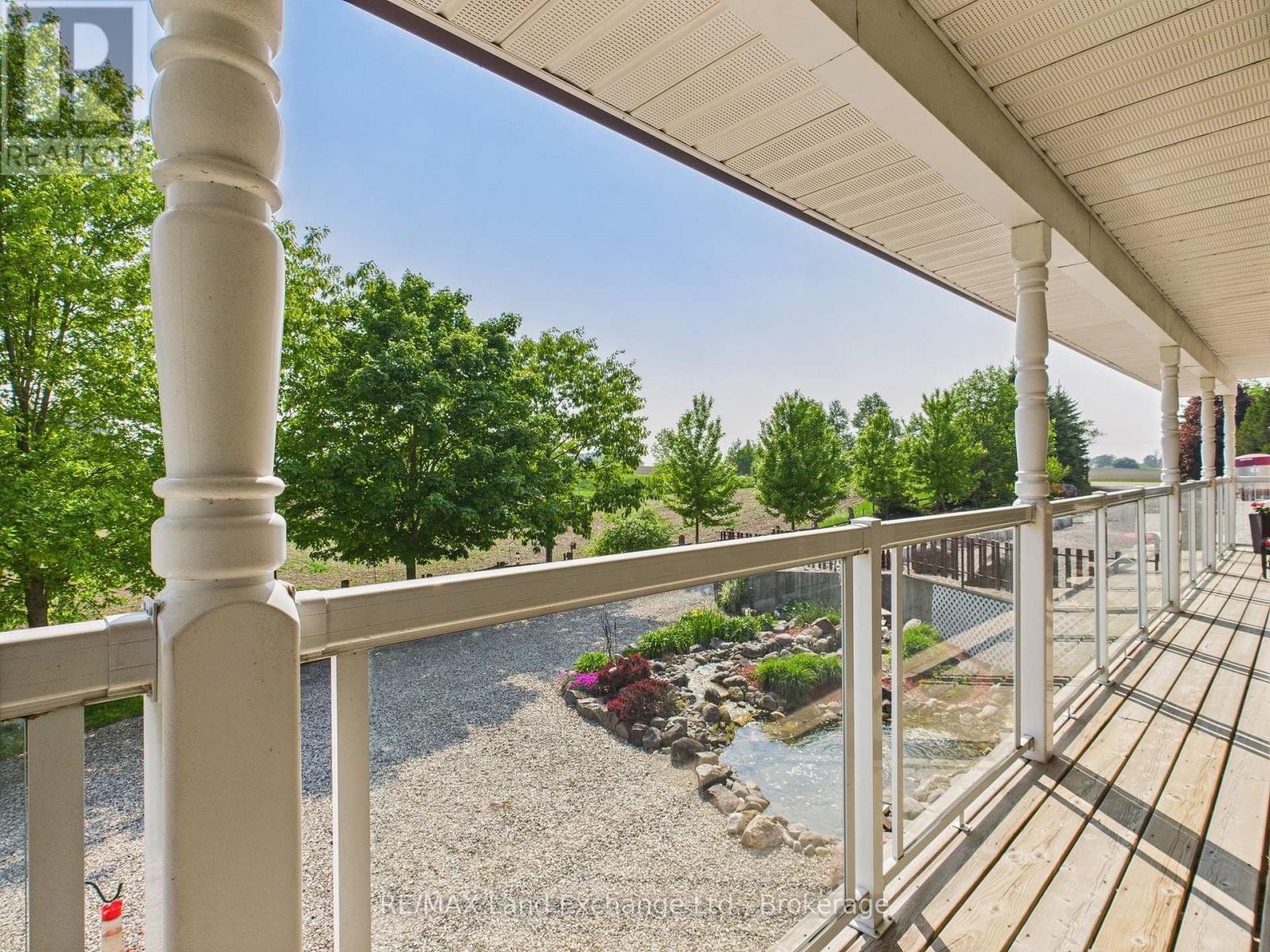 390 Paradise Lake Street, Huron-Kinloss, Ontario  N0G 2H0 - Photo 6 - X12373009