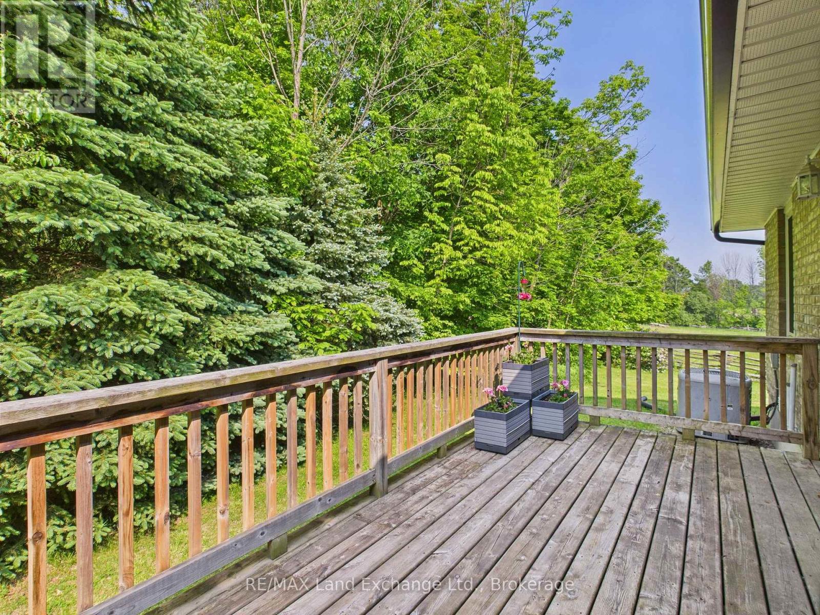 390 Paradise Lake Street, Huron-Kinloss, Ontario  N0G 2H0 - Photo 9 - X12373009