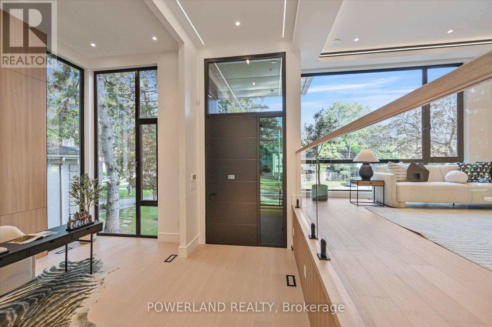Property at 53 WHITTAKER CRESCENT image 4