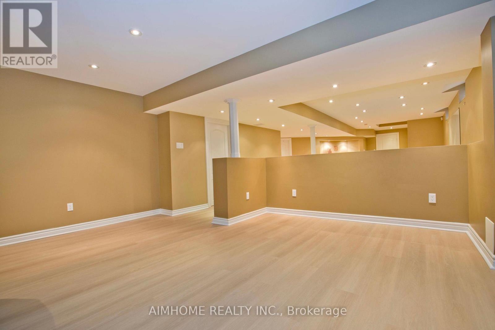 99 Colesbrook Road, Richmond Hill, Ontario  L4S 2G3 - Photo 30 - N12372994