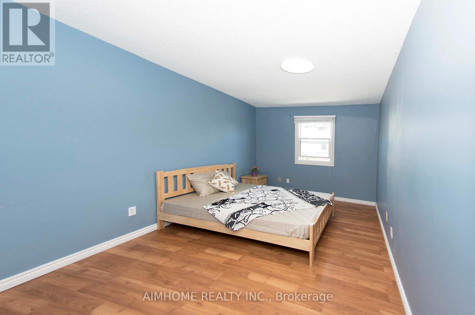 54 - 1224 Kirstie Court, Oakville, Ontario  L6H 5C5 - Photo 13 - W12373003