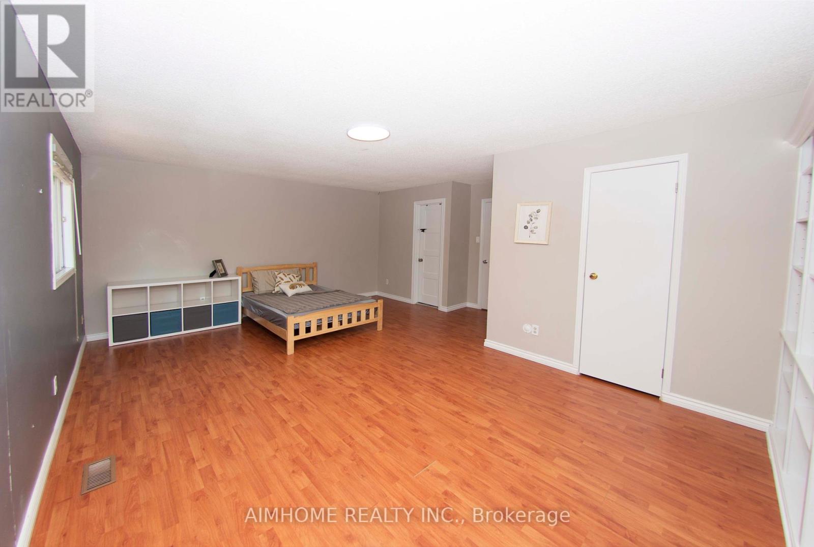 54 - 1224 Kirstie Court, Oakville, Ontario  L6H 5C5 - Photo 17 - W12373003
