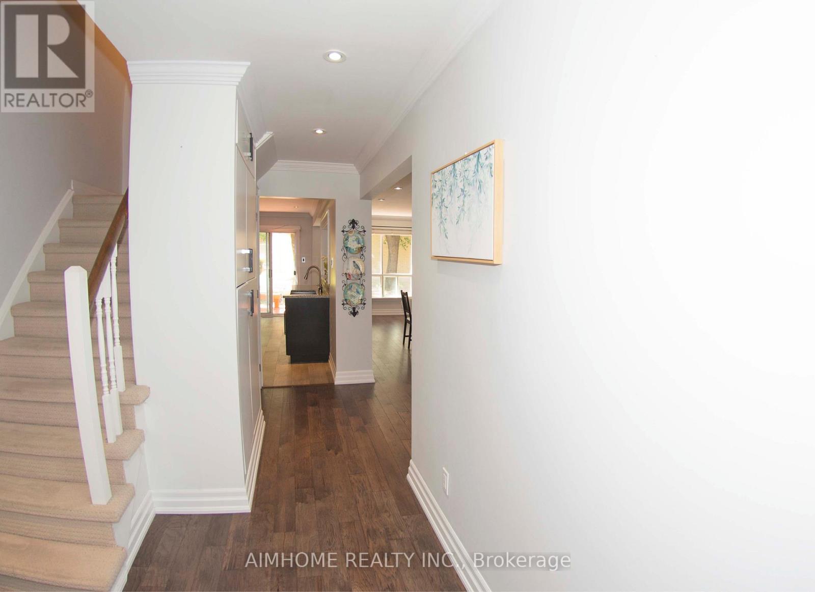 54 - 1224 Kirstie Court, Oakville, Ontario  L6H 5C5 - Photo 3 - W12373003