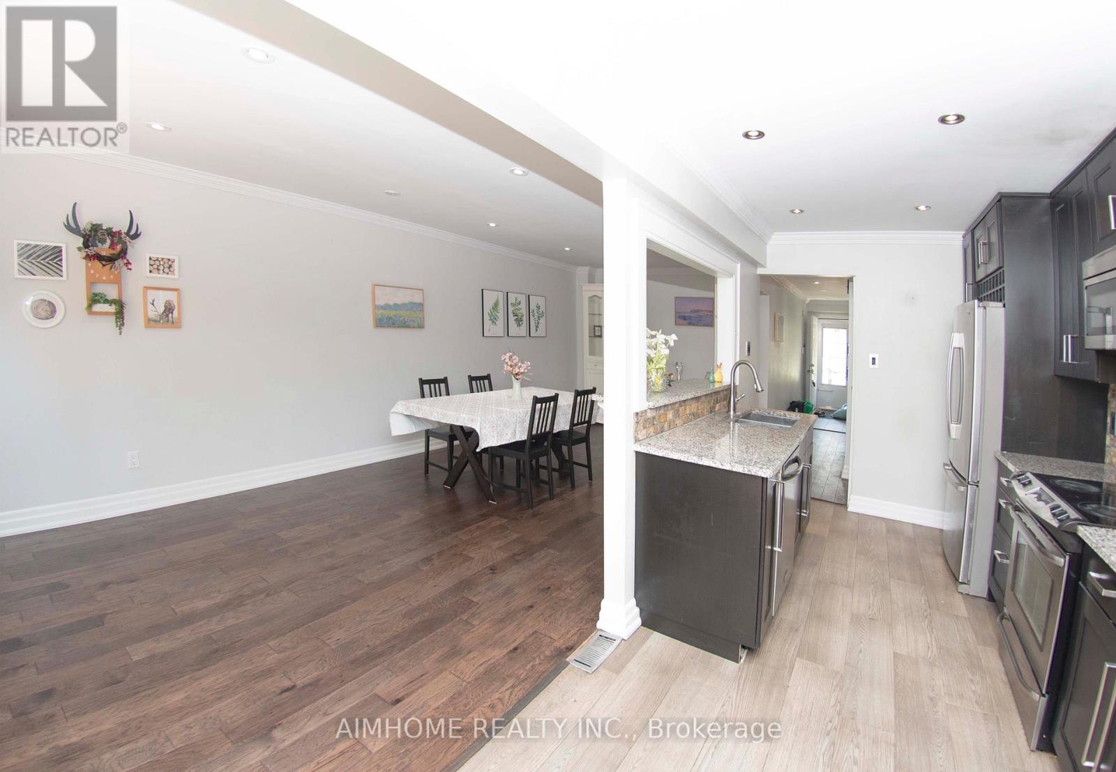 54 - 1224 Kirstie Court, Oakville, Ontario  L6H 5C5 - Photo 9 - W12373003