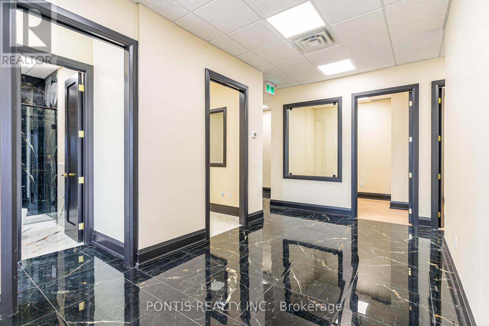 H211 - 460 Hespeler Road, Cambridge, Ontario  N1R 0E3 - Photo 10 - X12372997