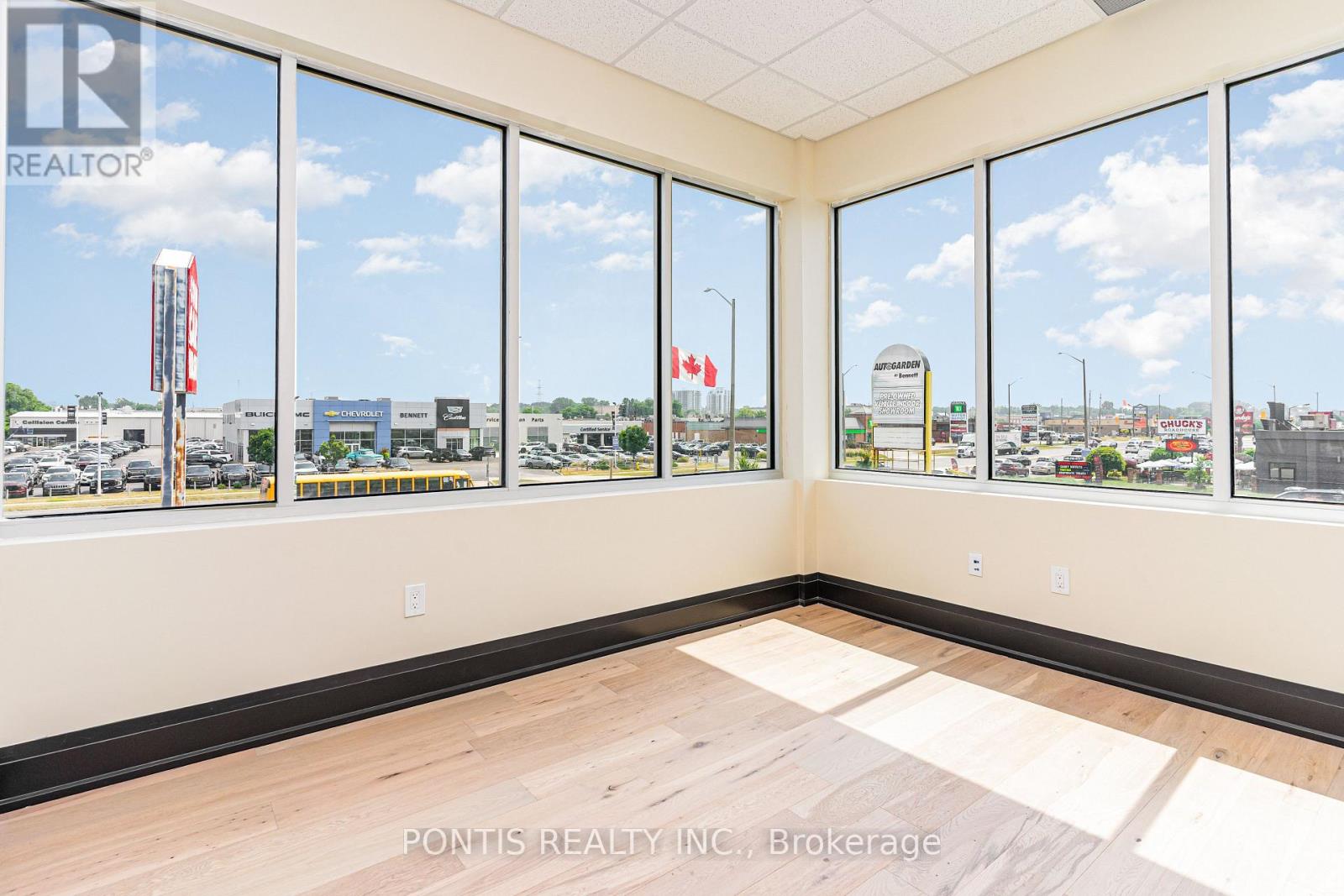H211 - 460 Hespeler Road, Cambridge, Ontario  N1R 0E3 - Photo 26 - X12372997