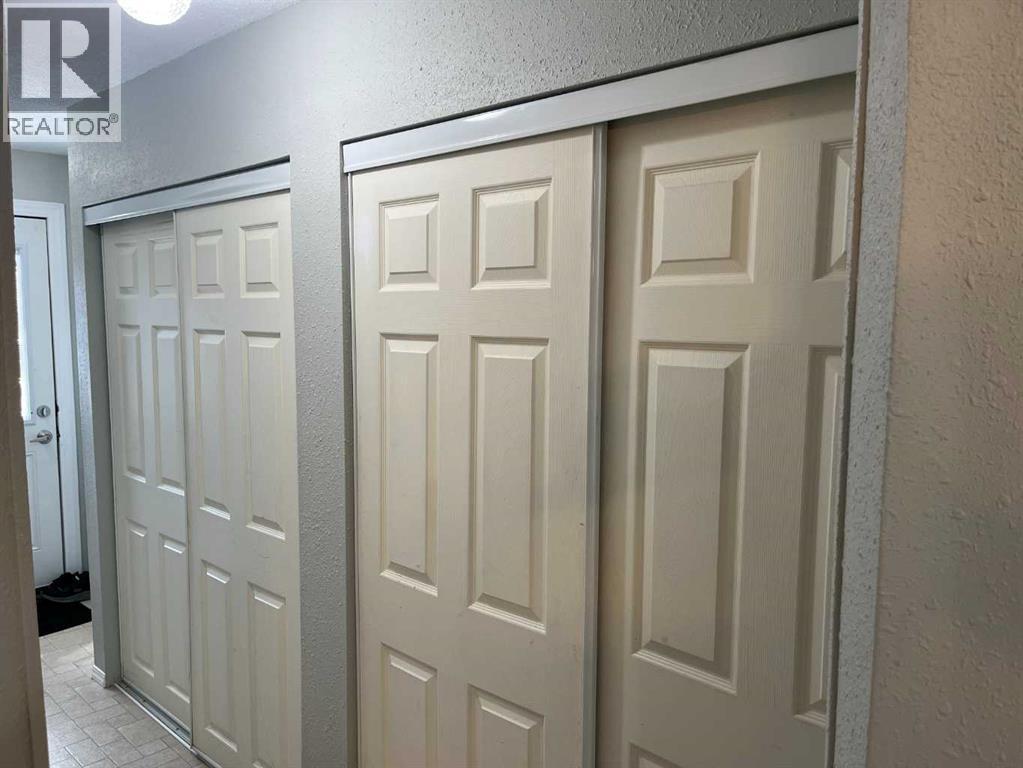 324 2  W, Bow Island, Alberta  T0K 0G0 - Photo 17 - A2212052