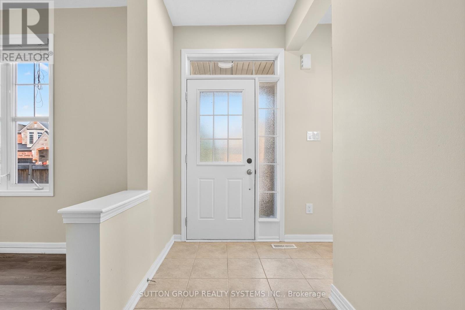 1030 Savoline Boulevard, Milton, Ontario  L9T 8P3 - Photo 11 - W12373013