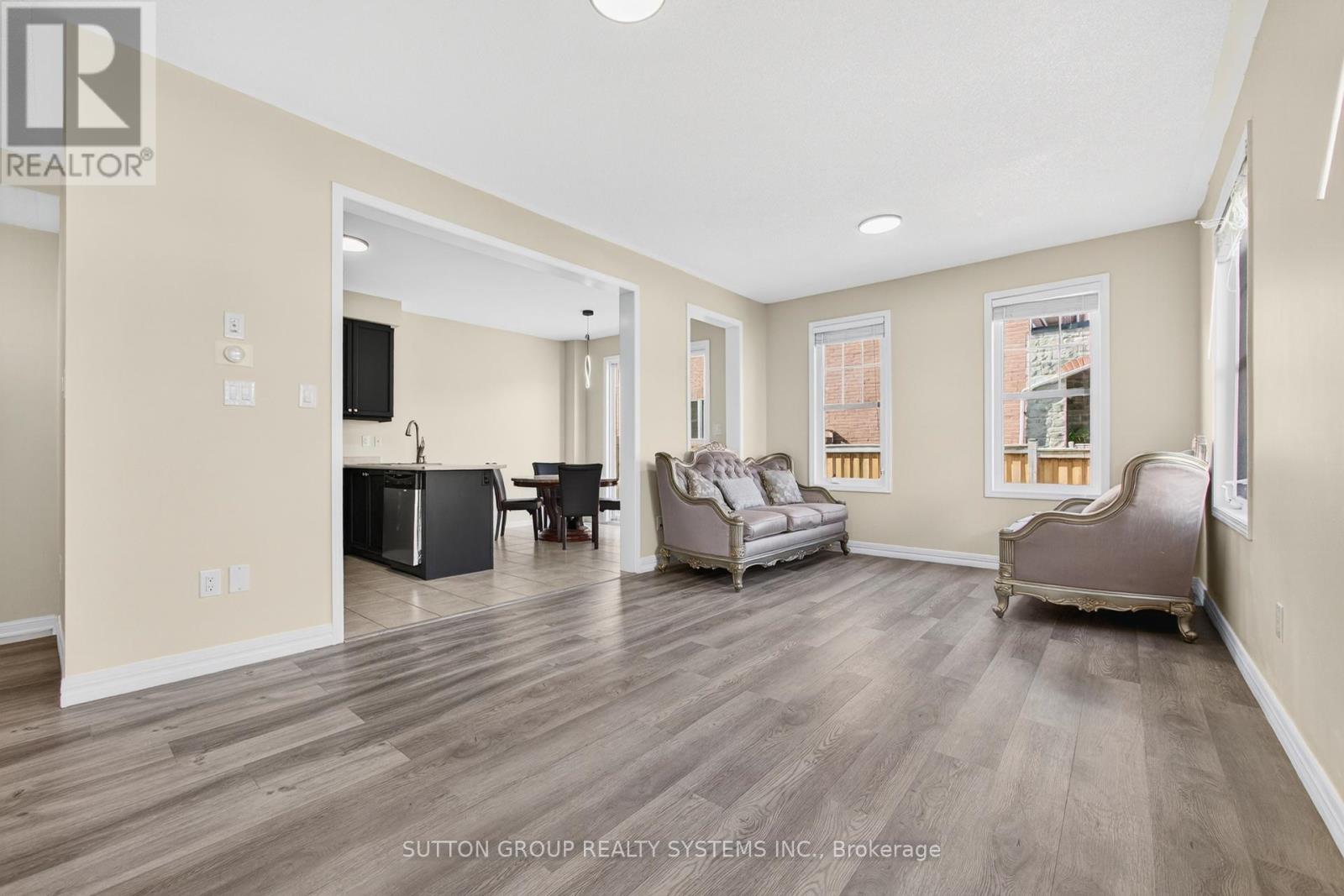 1030 Savoline Boulevard, Milton, Ontario  L9T 8P3 - Photo 15 - W12373013