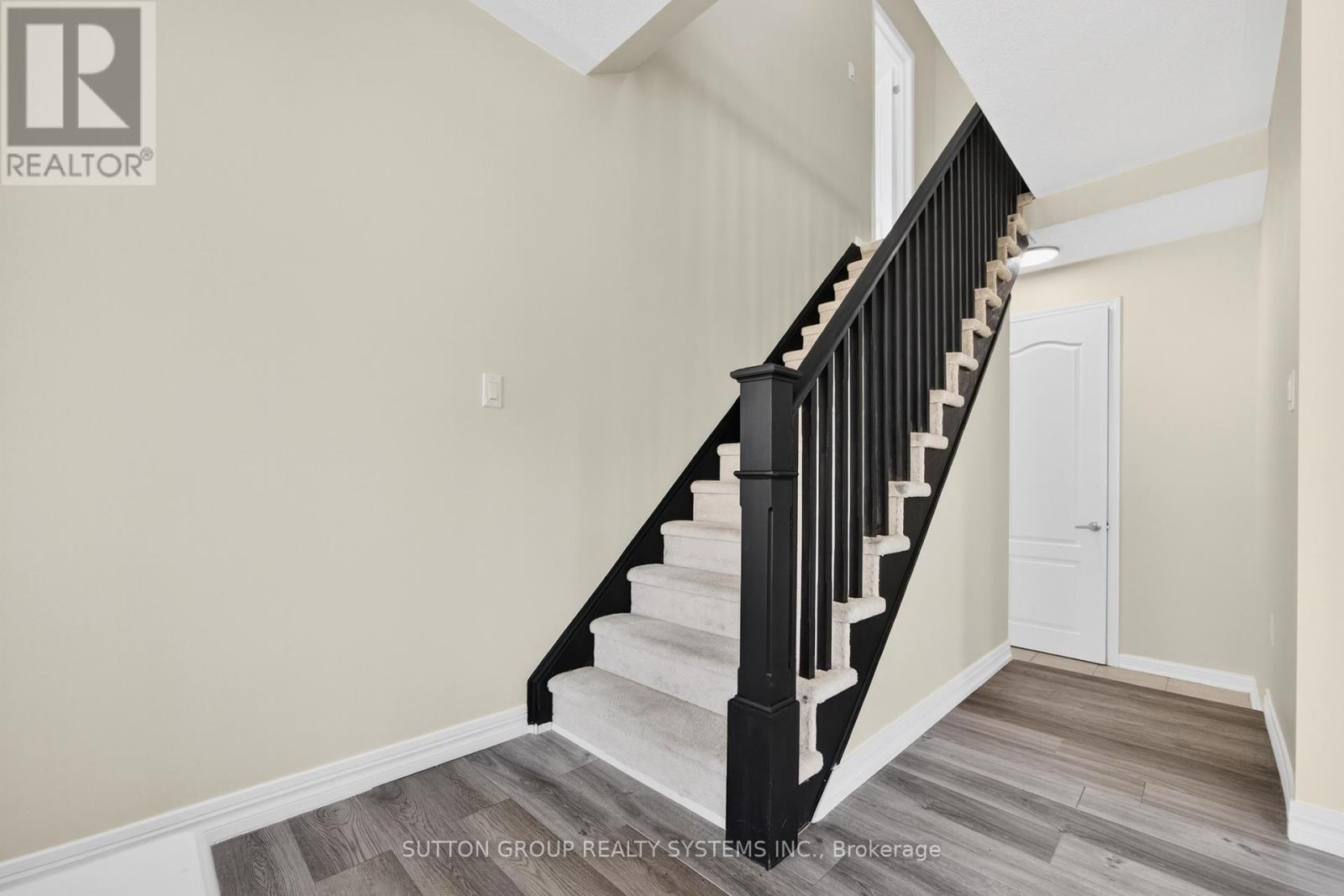 1030 Savoline Boulevard, Milton, Ontario  L9T 8P3 - Photo 27 - W12373013