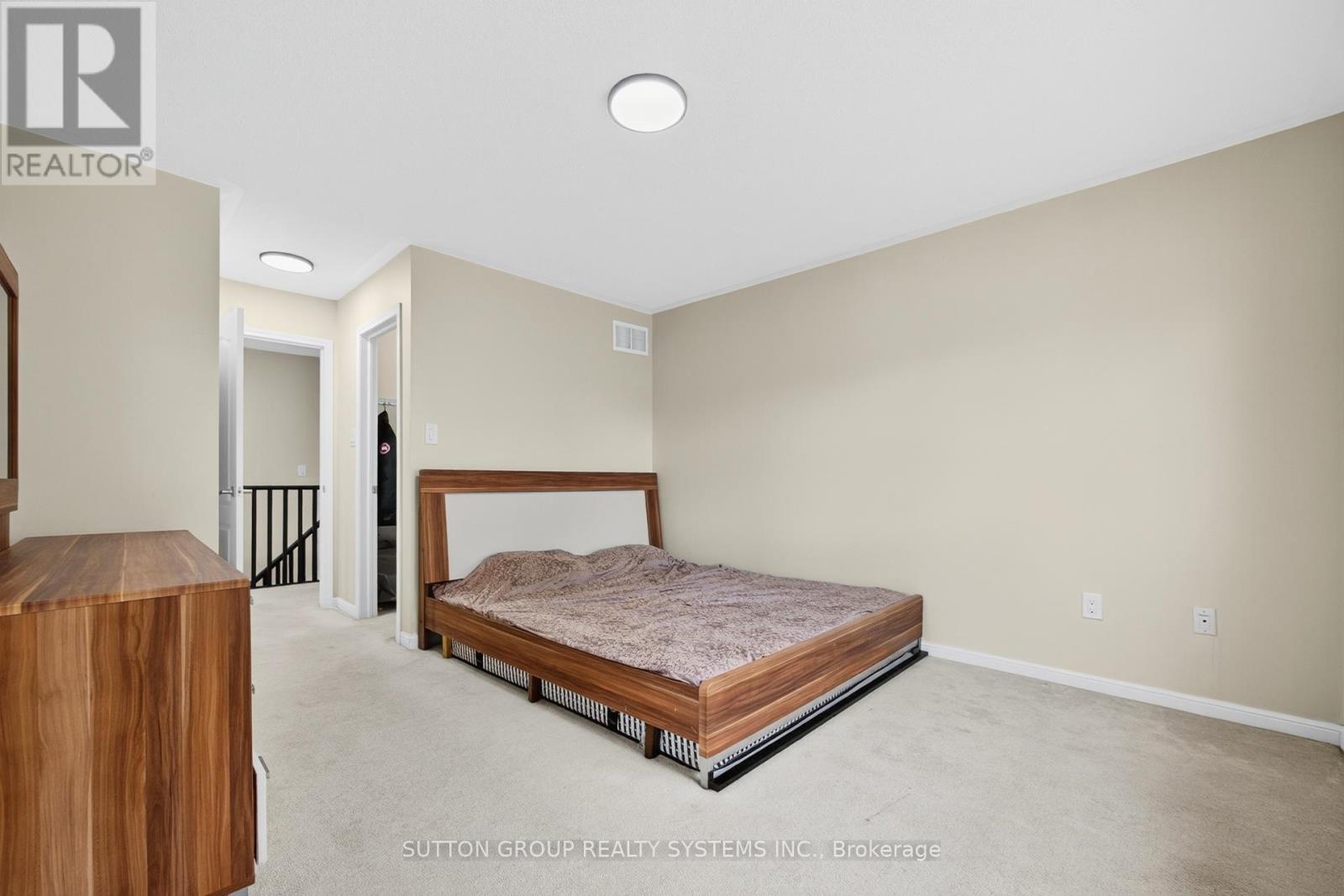 1030 Savoline Boulevard, Milton, Ontario  L9T 8P3 - Photo 31 - W12373013