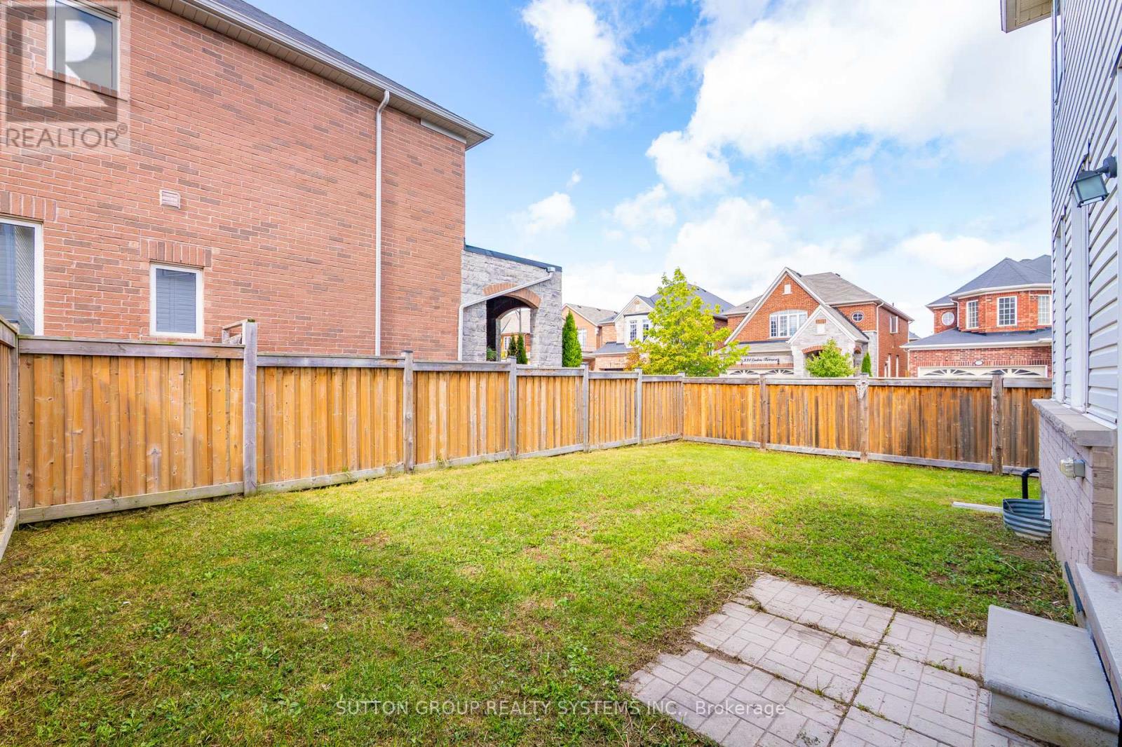 1030 Savoline Boulevard, Milton, Ontario  L9T 8P3 - Photo 49 - W12373013