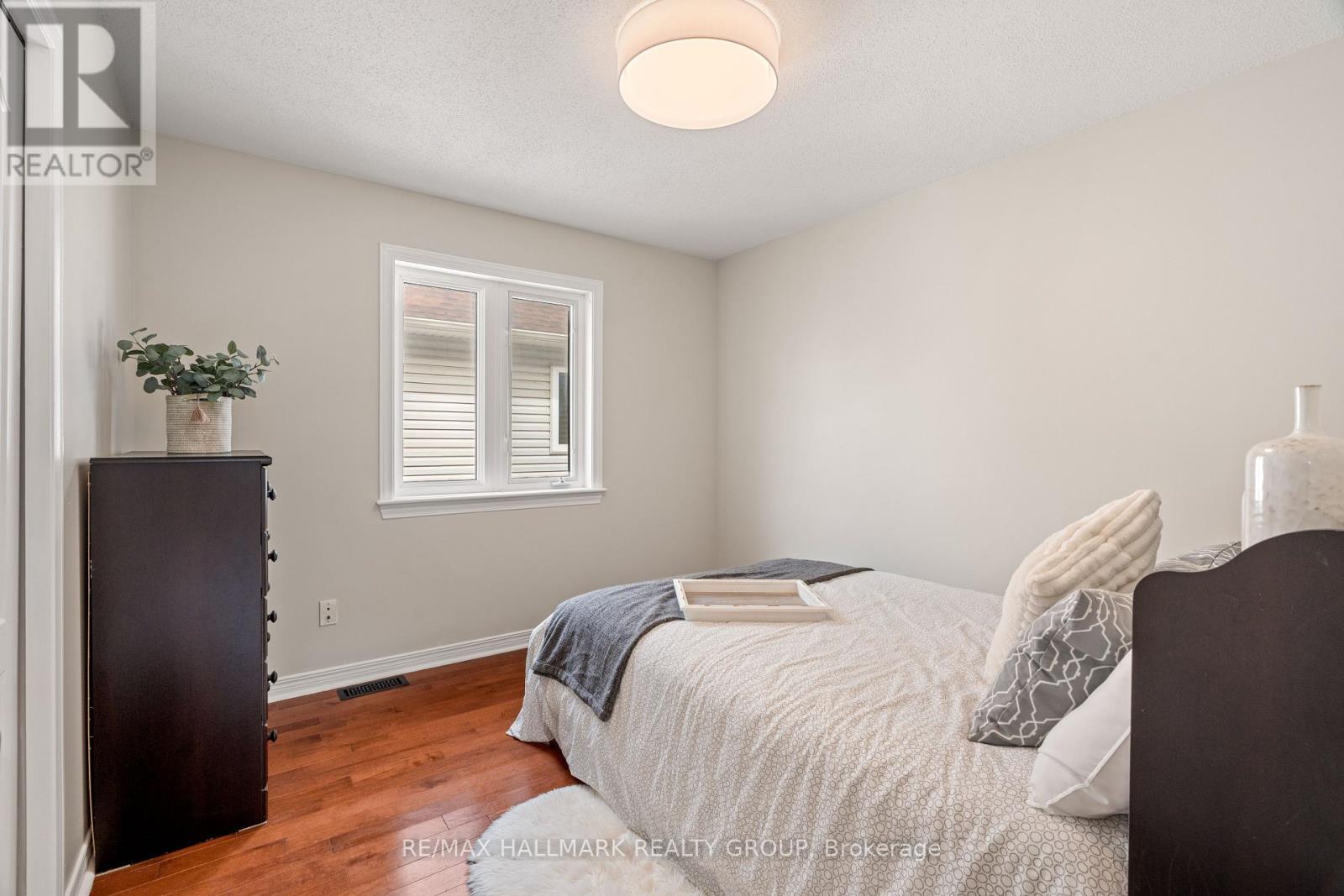 41 Smoketree Crescent E, Ottawa, Ontario  K2S 2B8 - Photo 28 - X12356833