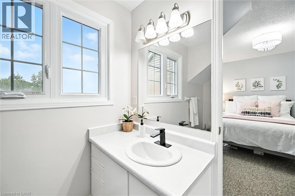 2110 Cleaver Avenue Unit# 228, Burlington, Ontario  L7M 3Z4 - Photo 22 - 40742683