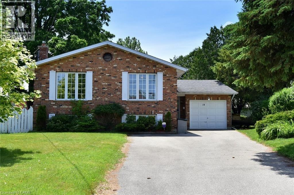 18 CLARA Crescent, Brantford, Ontario