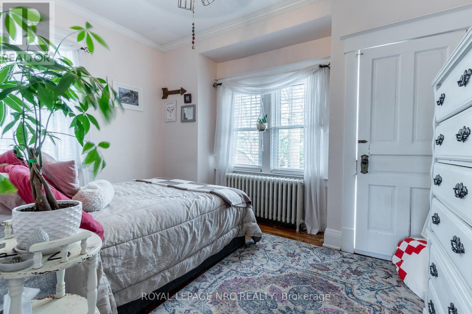 172 Niagara Street, Welland, Ontario  L3C 1J5 - Photo 26 - X12373037